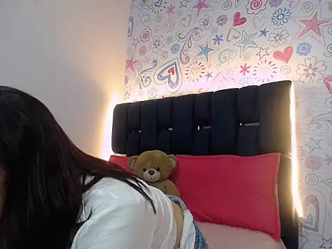 Snapshot of ZAFIRA_KALA chatting on October 2025 01:45:01 PM ZAFIRA KALA online show from October 2025 01:45:01 PM