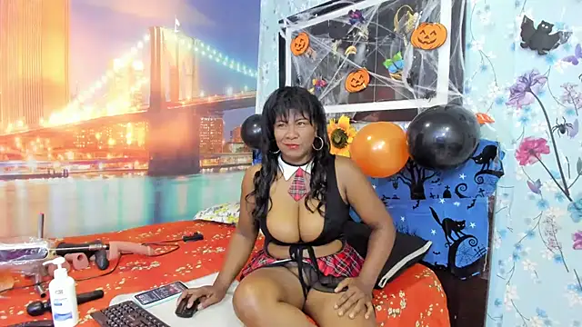 TashaMendoza1 online show from October 2025 07:54:02 PM