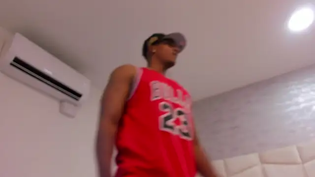 Snapshot of jax_black chatting on November 2025 07:07:02 PM jax black online show from November 2025 07:07:02 PM