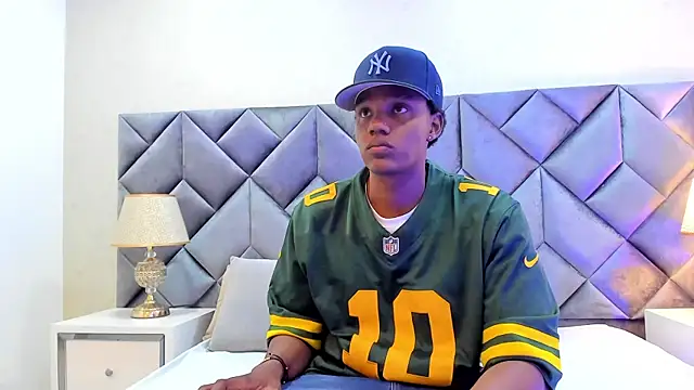 jax black online show from October 2025 12:17:01 PM
