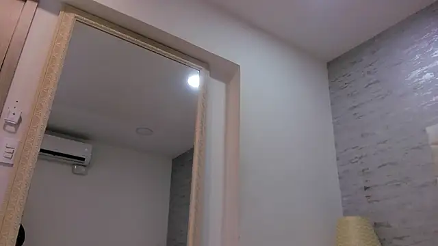 Snapshot of jax_black chatting on December 2025 07:01:01 PM jax black online show from December 2025 07:01:01 PM