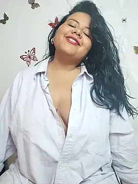 Snapshot of Tania_cruz_ chatting on October 2025 03:06:02 AM Tania cruz  online show from October 2025 03:06:02 AM