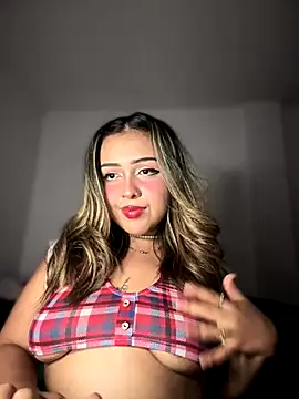 Aura Kaiser online show from October 2025 02:24:01 AM