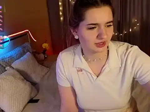 Snapshot of cutieblush chatting on November 2025 11:10:02 AM cutieblush online show from November 2025 11:10:02 AM