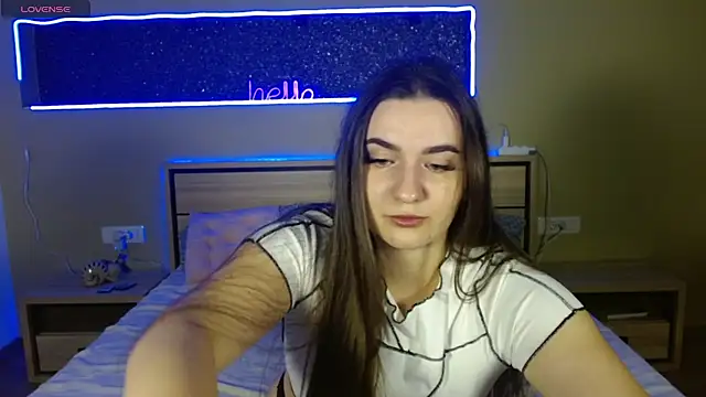 Snapshot of cutieblush chatting on October 2025 08:54:02 PM cutieblush online show from October 2025 08:54:02 PM