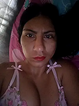 Lucyfoox online show from October 2025 12:15:02 PM