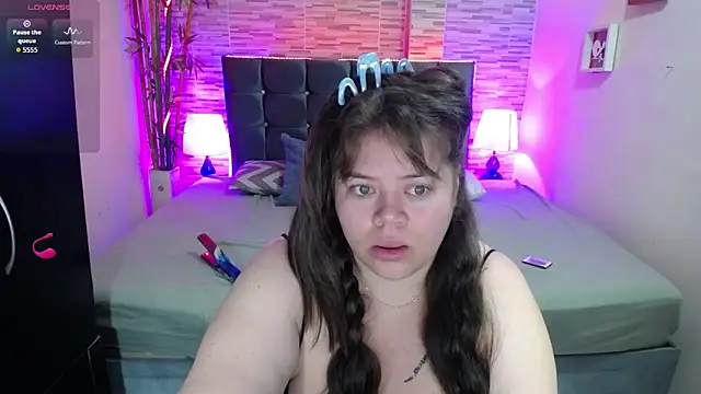 Michellx hot2 online show from February 2026 03:08:02 PM