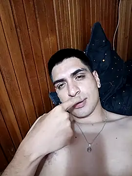 daniandr119 online show from November 2025 12:33:01 AM
