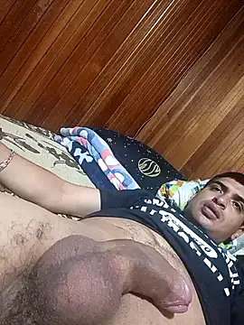 daniandr119 online show from February 2026 02:37:01 PM