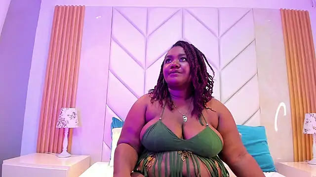 EmmaBrantt online show from July 2026 04:14:01 AM