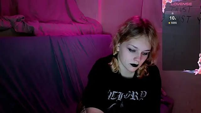 CleoVixes online show from October 2025 04:26:02 AM