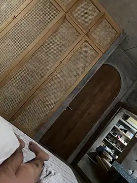 HenryLee1983-cums online show from February 2026 03:35:02 PM