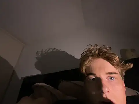 lekkerepik1111 online show from May 2026 04:18:02 AM