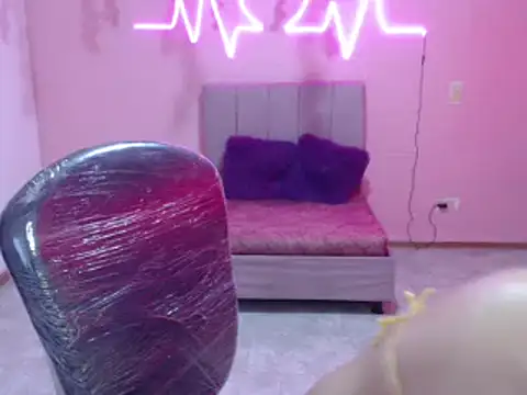 cristal hills 19 online show from November 2025 06:12:02 PM