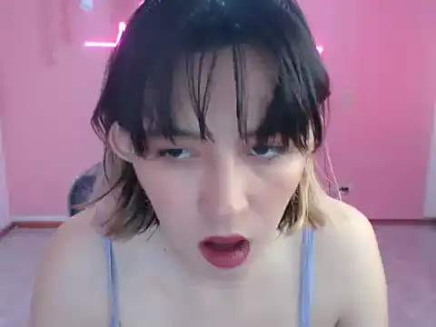 cristal hills 19 online show from November 2025 05:49:02 PM