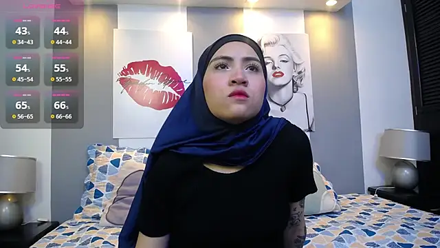 Neesha   online show from October 2025 08:52:01 PM