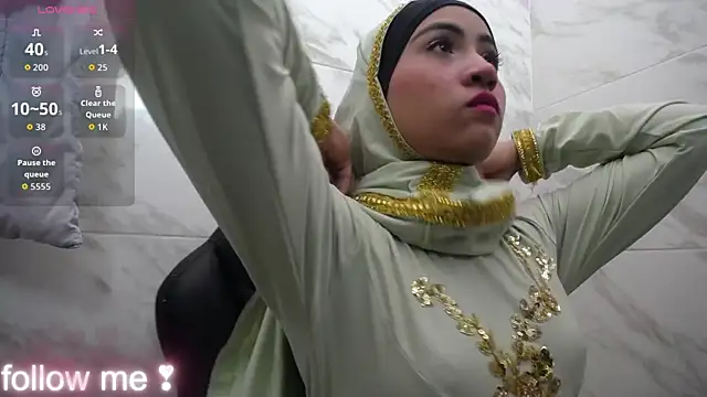 Neesha   online show from November 2025 11:55:01 AM