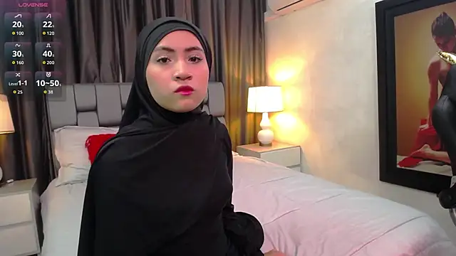 Neesha   online show from October 2025 08:53:01 PM