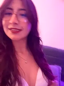 saramooon online show from November 2025 01:15:02 PM