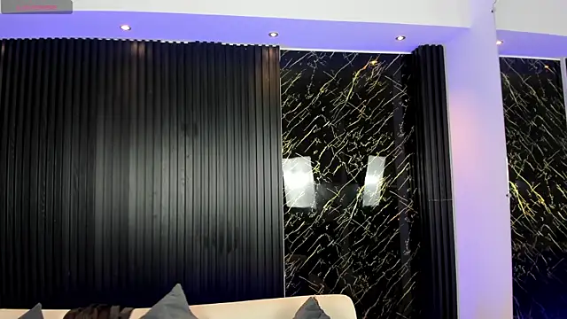 VenusCooper online show from October 2025 07:32:01 PM