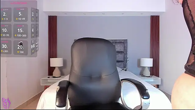 VenusCooper online show from March 2026 07:15:01 PM