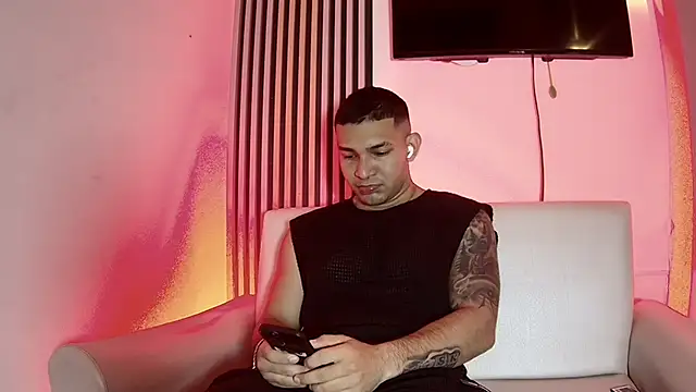 venedic bull online show from November 2025 03:22:01 AM