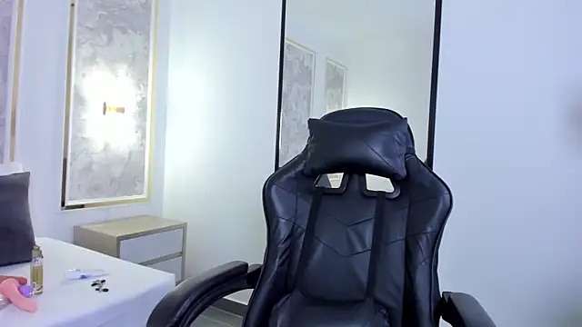 tabata69  online show from December 2025 07:46:01 PM