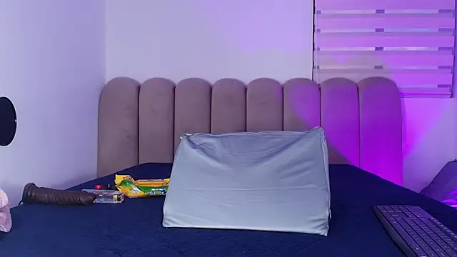 ashly mr online show from March 2026 12:01:02 PM