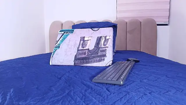 Snapshot of ashly_mr chatting on December 2025 12:04:02 PM ashly mr online show from December 2025 12:04:02 PM