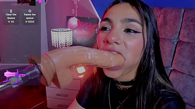 susi hot13 online show from February 2026 08:55:02 PM