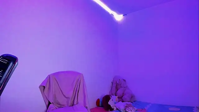 Lia0109 online show from October 2025 07:04:01 PM