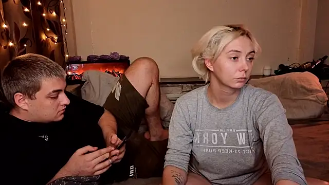 Sex Vibe couple online show from November 2025 12:03:02 AM