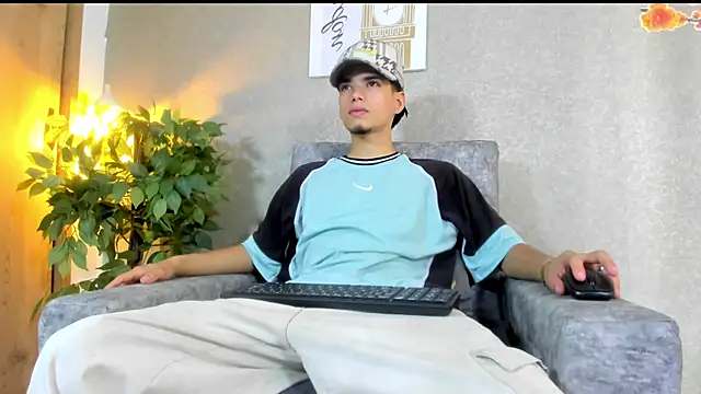 Snapshot of Axelwiliams chatting on October 2025 06:52:02 PM Axelwiliams online show from October 2025 06:52:02 PM