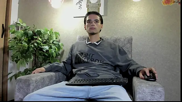 Axelwiliams online show from December 2025 06:47:02 AM