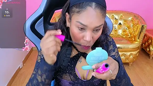 Snapshot of kamala_a chatting on February 2026 03:29:01 AM kamala a online show from February 2026 03:29:01 AM