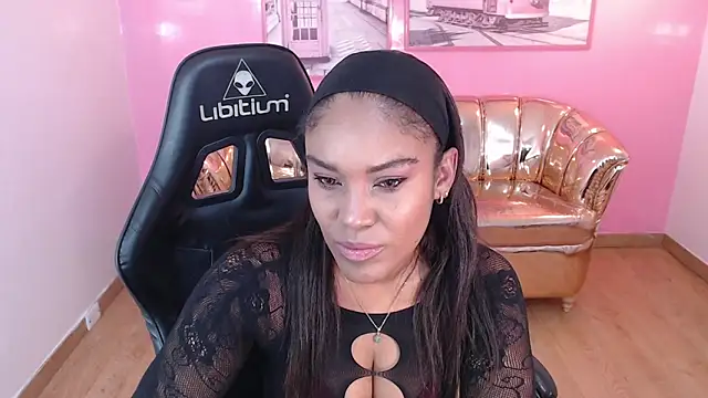 Snapshot of kamala_a chatting on November 2025 02:55:02 AM kamala a online show from November 2025 02:55:02 AM