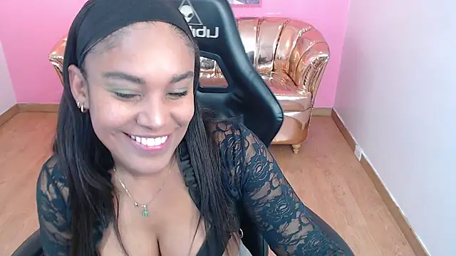 Snapshot of kamala_a chatting on November 2025 03:29:01 AM kamala a online show from November 2025 03:29:01 AM