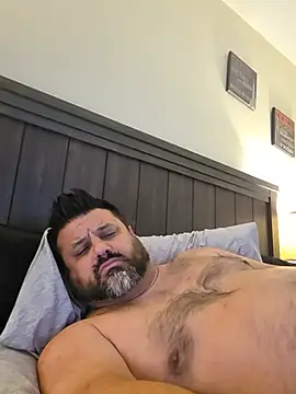 Snapshot of Roddog18 chatting on July 2026 10:34:02 AM Roddog18 online show from July 2026 10:34:02 AM