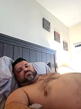 Roddog18 online show from February 2026 03:45:02 PM