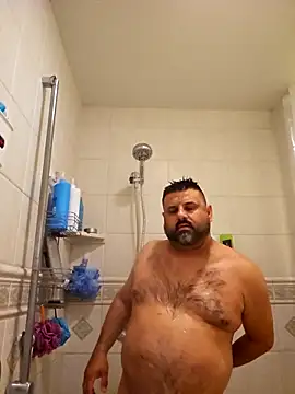 Snapshot of Roddog18 chatting on October 2025 07:42:02 AM Roddog18 online show from October 2025 07:42:02 AM