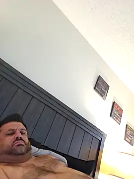 Roddog18 online show from May 2026 03:04:01 PM