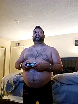 Snapshot of Roddog18 chatting on November 2025 04:02:02 AM Roddog18 online show from November 2025 04:02:02 AM