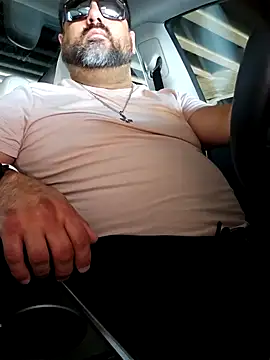 Roddog18 online show from January 2026 06:56:01 PM