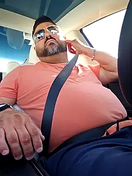 Roddog18 online show from February 2026 11:48:01 PM