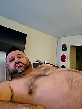 Snapshot of Roddog18 chatting on November 2025 03:12:02 PM Roddog18 online show from November 2025 03:12:02 PM