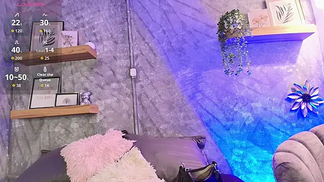 Snapshot of Nikolbrice chatting on February 2026 07:13:01 PM Nikolbrice online show from February 2026 07:13:01 PM