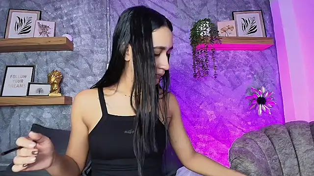 Snapshot of Nikolbrice chatting on February 2026 07:03:01 PM Nikolbrice online show from February 2026 07:03:01 PM