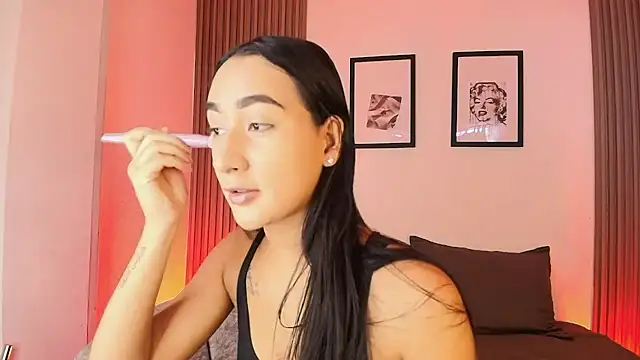 Nikolbrice online show from March 2026 07:10:01 PM