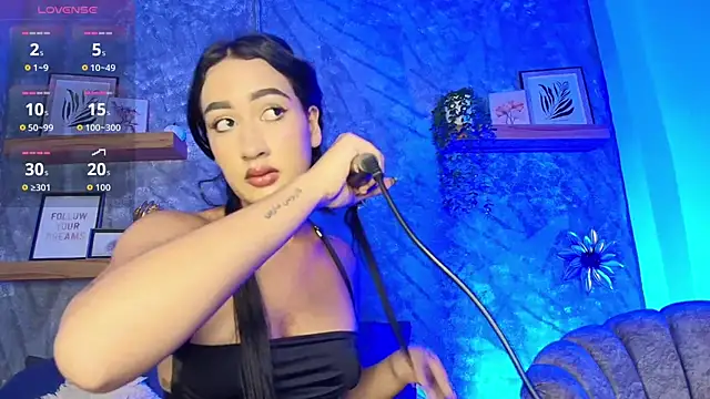 Snapshot of Nikolbrice chatting on February 2026 07:09:02 PM Nikolbrice online show from February 2026 07:09:02 PM