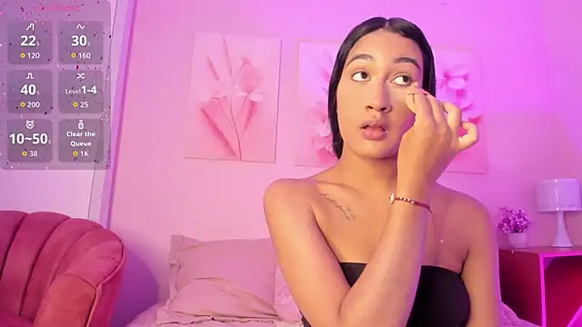 Snapshot of Nikolbrice chatting on October 2025 07:04:02 PM Nikolbrice online show from October 2025 07:04:02 PM